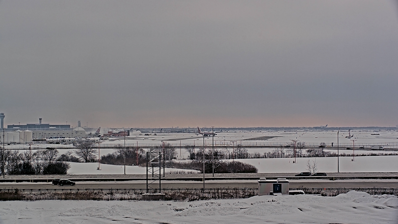 Thumbnail for current weather camera view from Allstate Arena in Des Plaines, Illinois