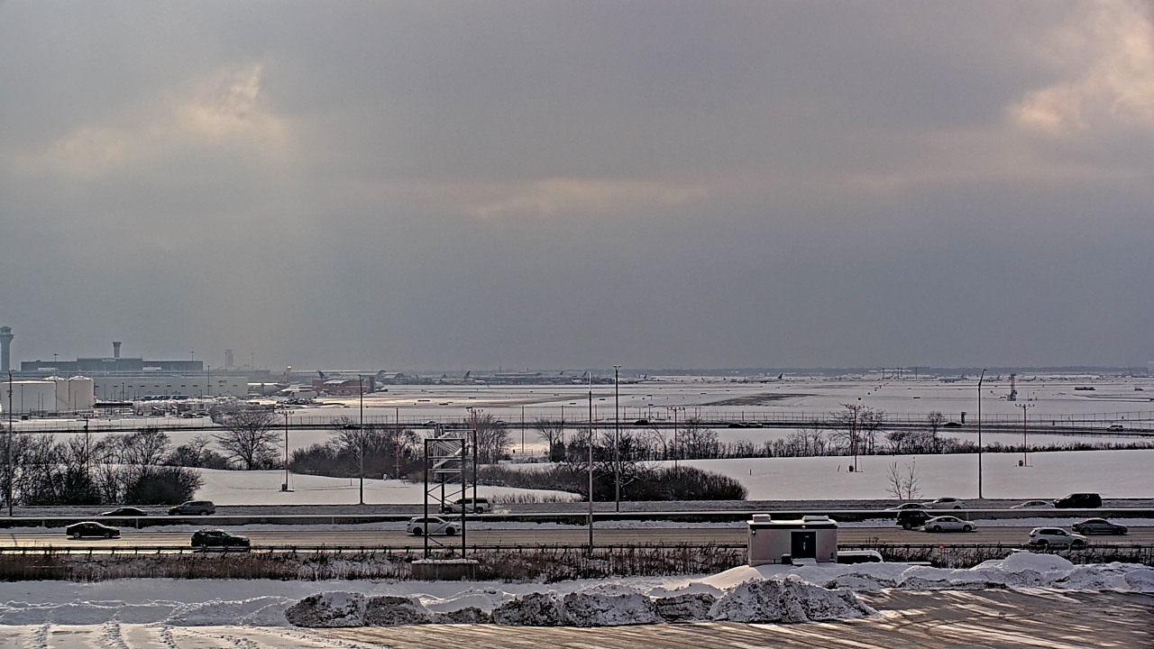 Thumbnail for current weather camera view from Allstate Arena in Des Plaines, Illinois