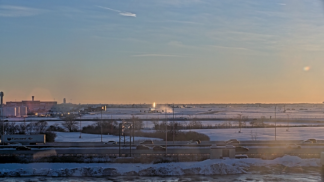 Thumbnail for current weather camera view from Allstate Arena in Des Plaines, Illinois