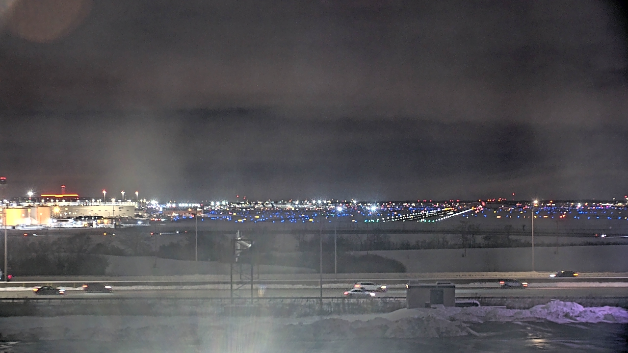 Thumbnail for current weather camera view from Allstate Arena in Des Plaines, Illinois