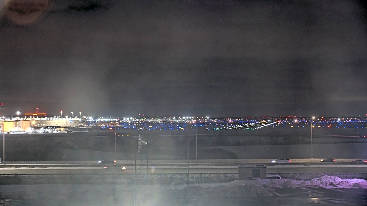 Thumbnail for current weather camera view from Allstate Arena in Des Plaines, Illinois