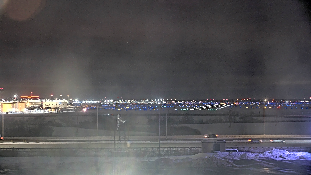 Thumbnail for current weather camera view from Allstate Arena in Des Plaines, Illinois