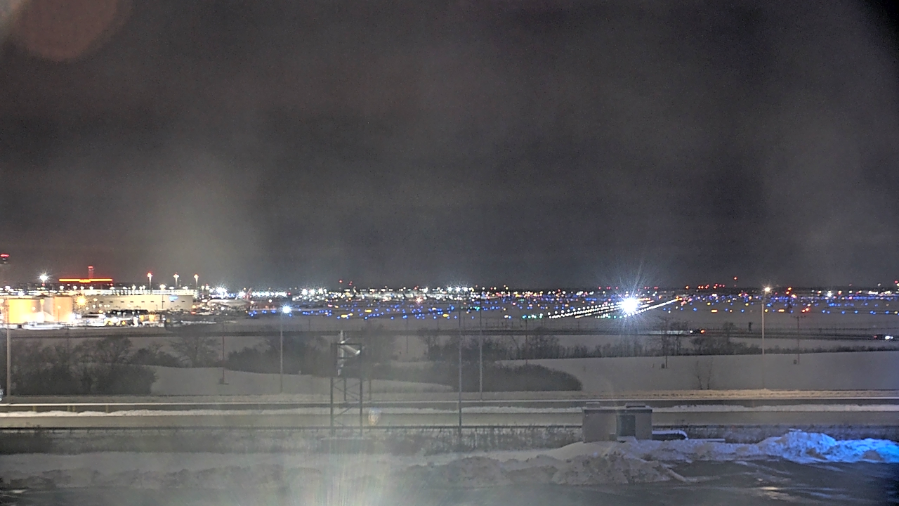 Thumbnail for current weather camera view from Allstate Arena in Des Plaines, Illinois