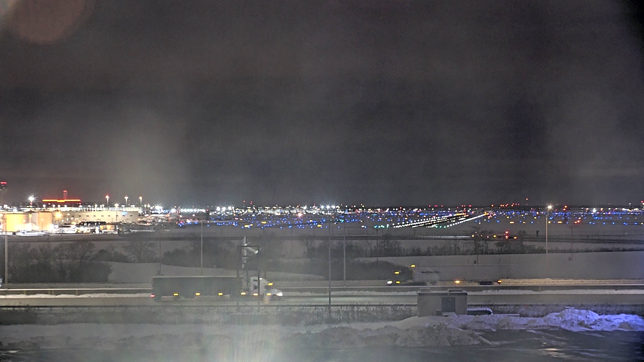 Thumbnail for current weather camera view from Allstate Arena in Des Plaines, Illinois