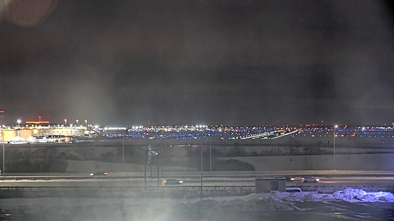 Thumbnail for current weather camera view from Allstate Arena in Des Plaines, Illinois