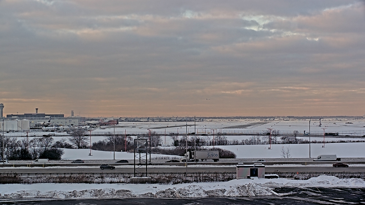 Thumbnail for current weather camera view from Allstate Arena in Des Plaines, Illinois