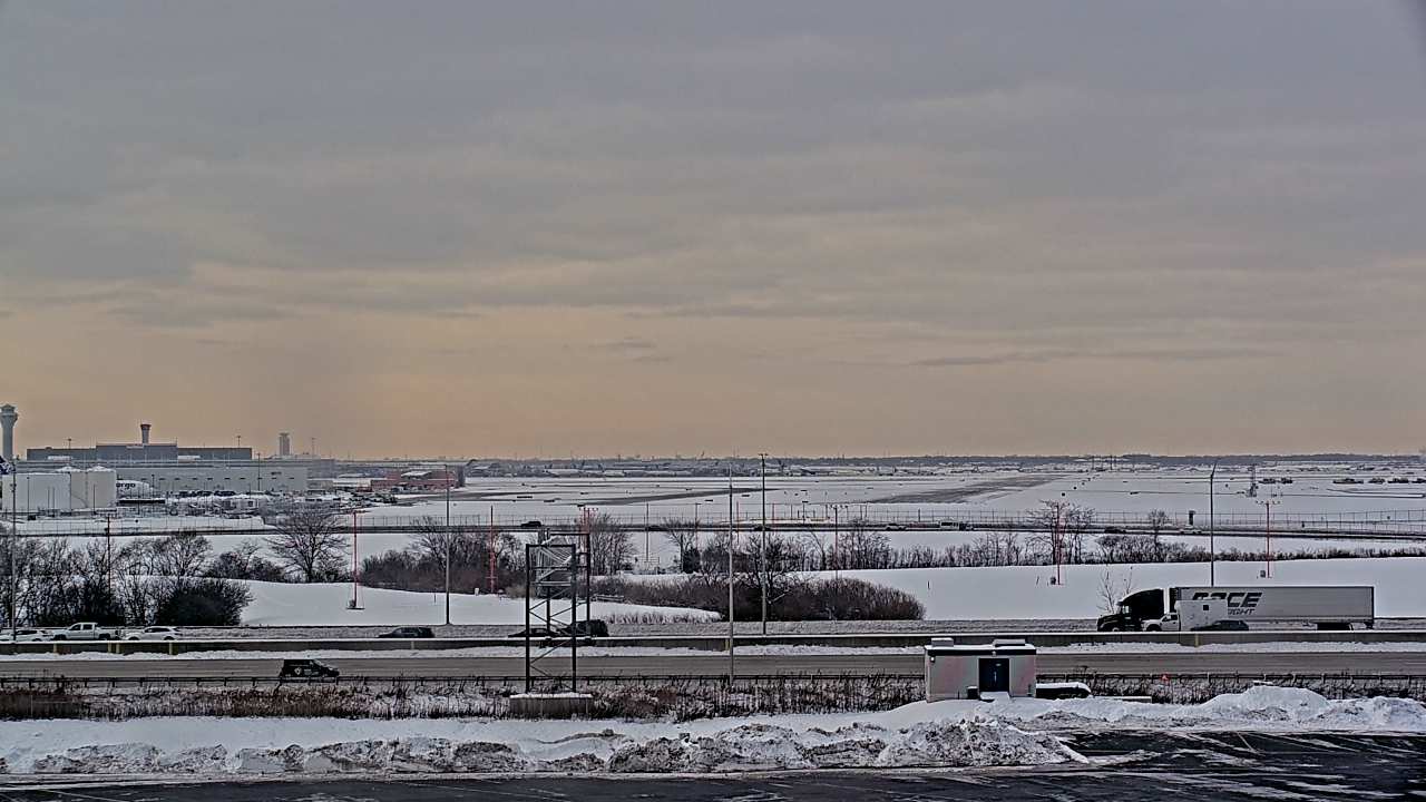 Thumbnail for current weather camera view from Allstate Arena in Des Plaines, Illinois