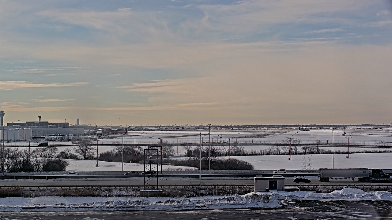 Thumbnail for current weather camera view from Allstate Arena in Des Plaines, Illinois