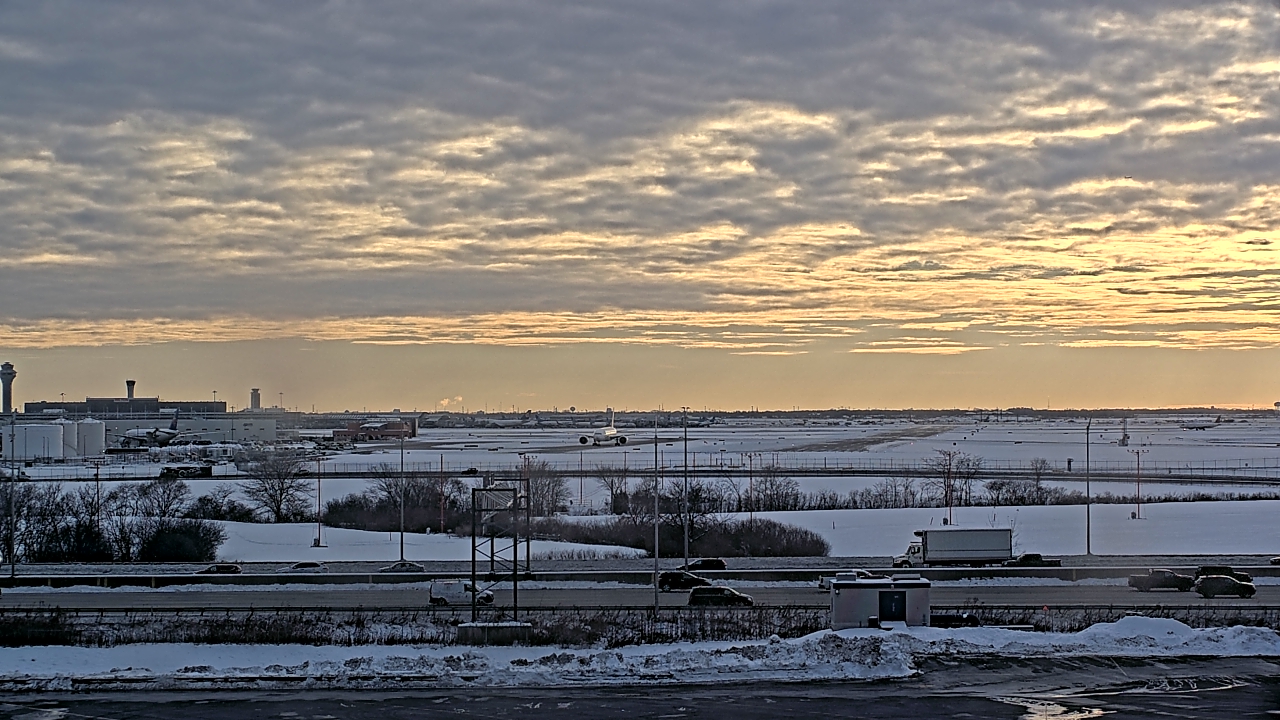 Thumbnail for current weather camera view from Allstate Arena in Des Plaines, Illinois