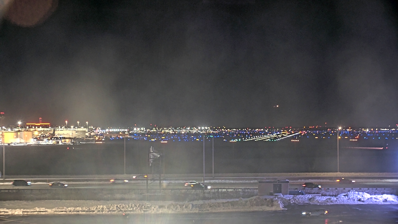 Thumbnail for current weather camera view from Allstate Arena in Des Plaines, Illinois