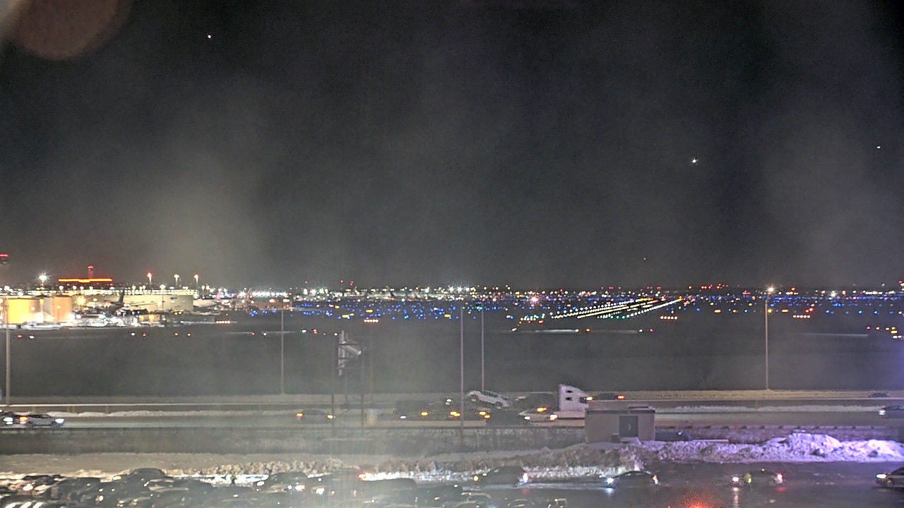 Thumbnail for current weather camera view from Allstate Arena in Des Plaines, Illinois