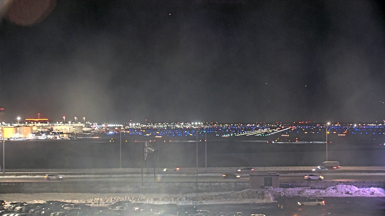 Thumbnail for current weather camera view from Allstate Arena in Des Plaines, Illinois