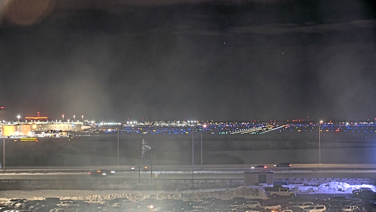 Thumbnail for current weather camera view from Allstate Arena in Des Plaines, Illinois