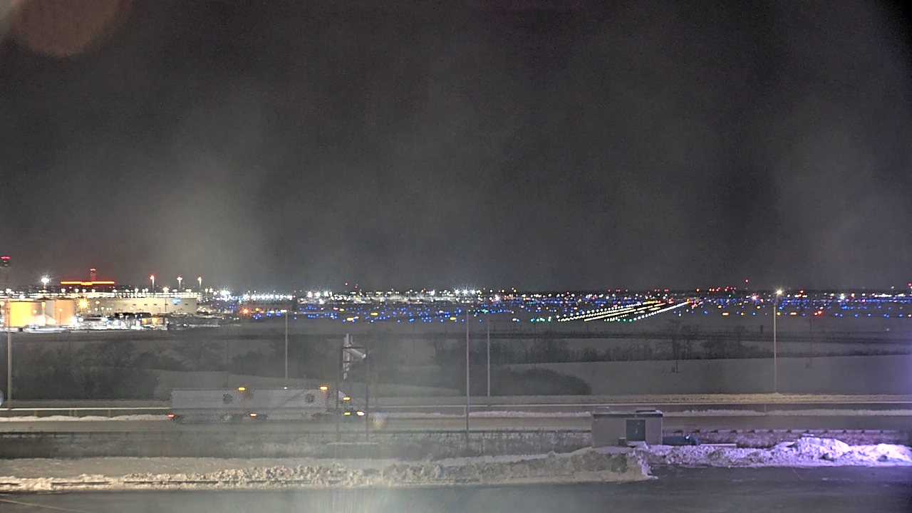 Thumbnail for current weather camera view from Allstate Arena in Des Plaines, Illinois