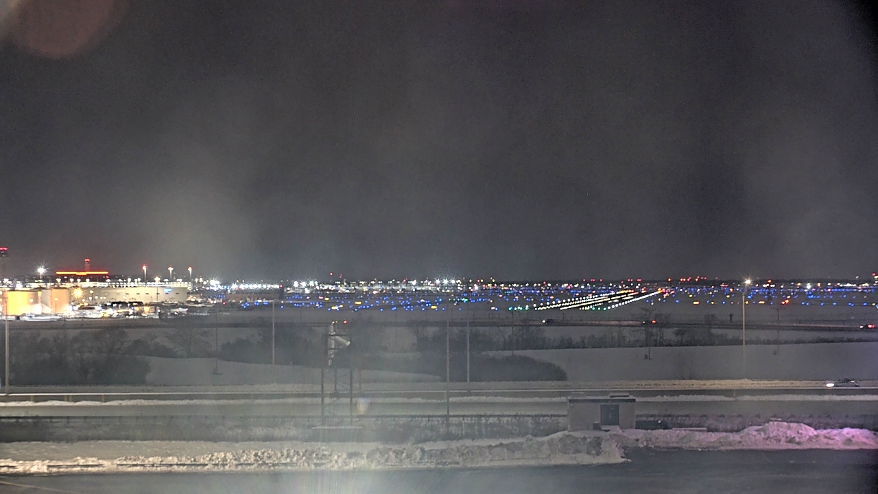 Thumbnail for current weather camera view from Allstate Arena in Des Plaines, Illinois