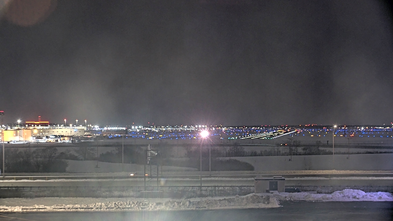 Thumbnail for current weather camera view from Allstate Arena in Des Plaines, Illinois