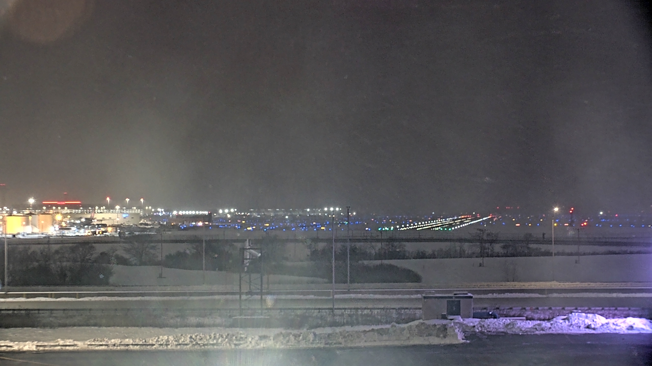 Thumbnail for current weather camera view from Allstate Arena in Des Plaines, Illinois