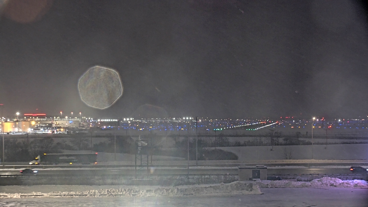 Thumbnail for current weather camera view from Allstate Arena in Des Plaines, Illinois