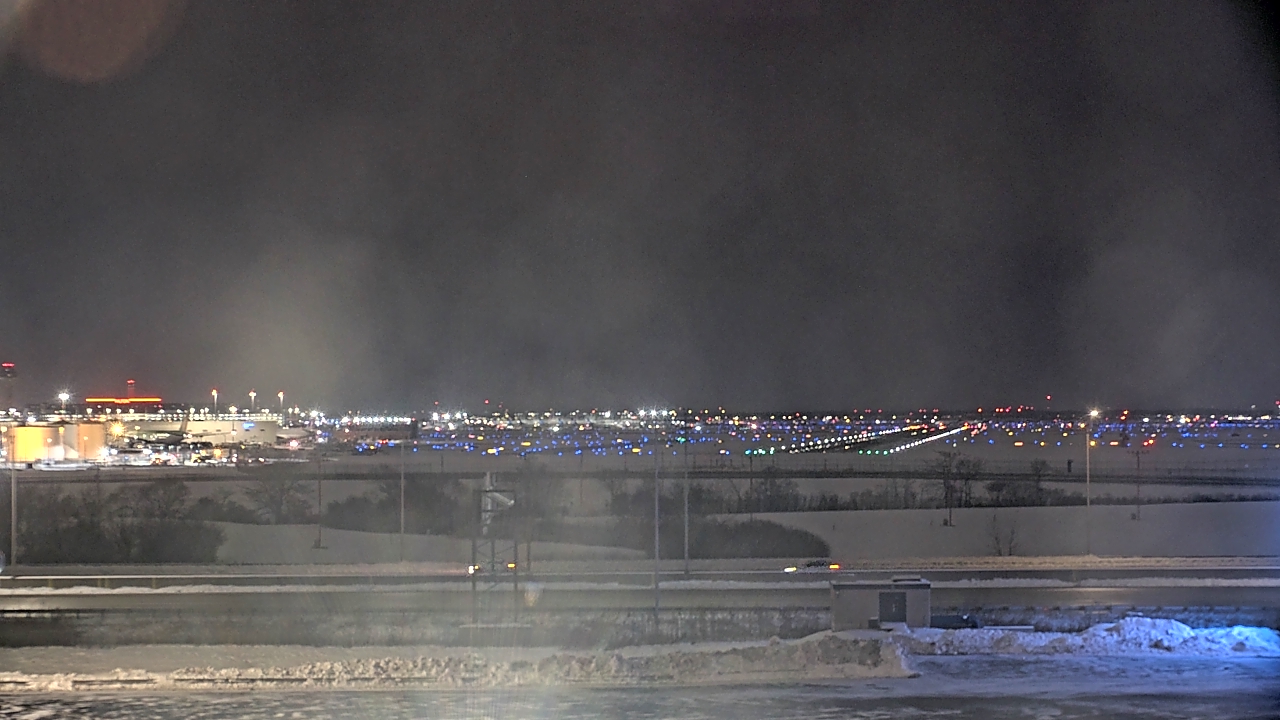 Thumbnail for current weather camera view from Allstate Arena in Des Plaines, Illinois