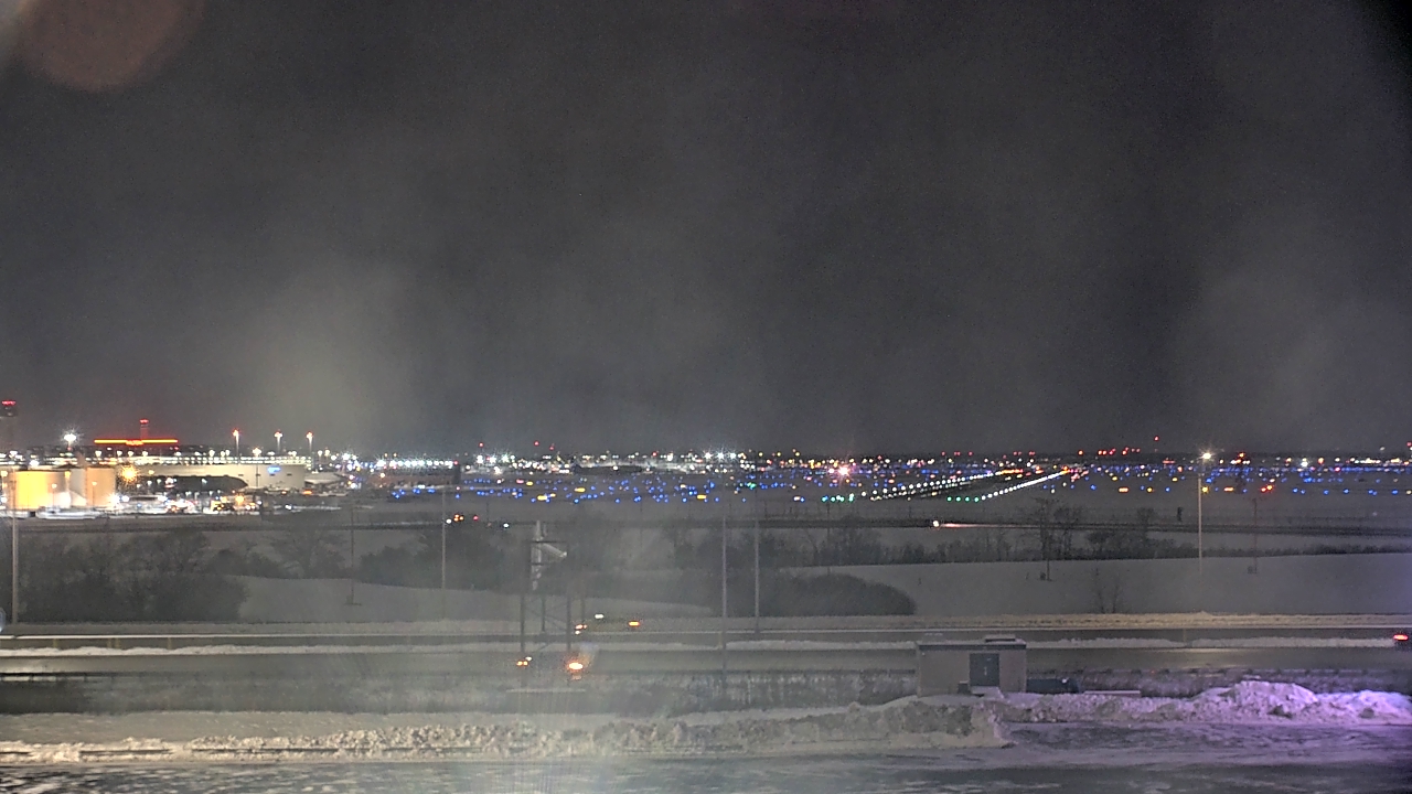 Thumbnail for current weather camera view from Allstate Arena in Des Plaines, Illinois