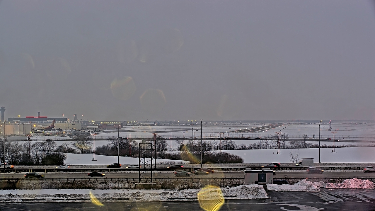 Thumbnail for current weather camera view from Allstate Arena in Des Plaines, Illinois