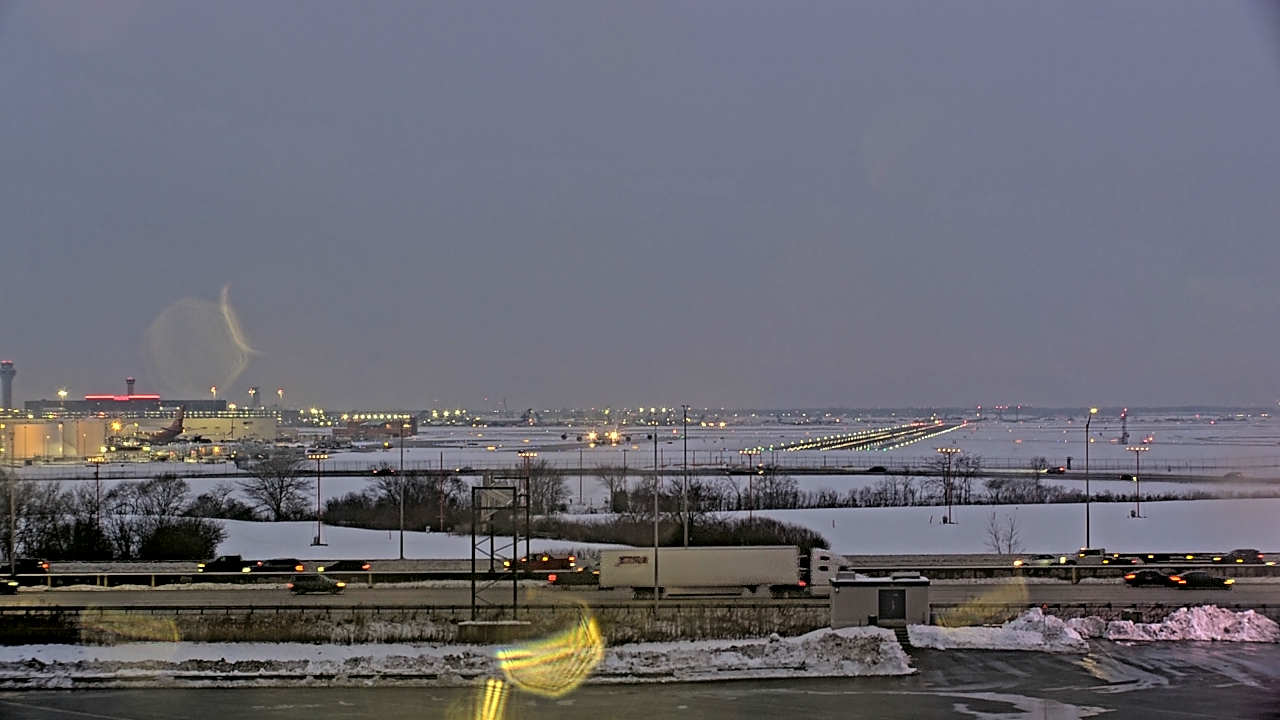 Thumbnail for current weather camera view from Allstate Arena in Des Plaines, Illinois