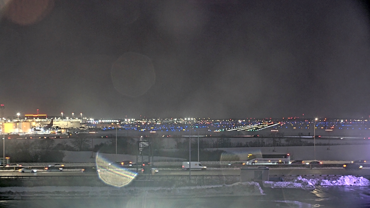 Thumbnail for current weather camera view from Allstate Arena in Des Plaines, Illinois