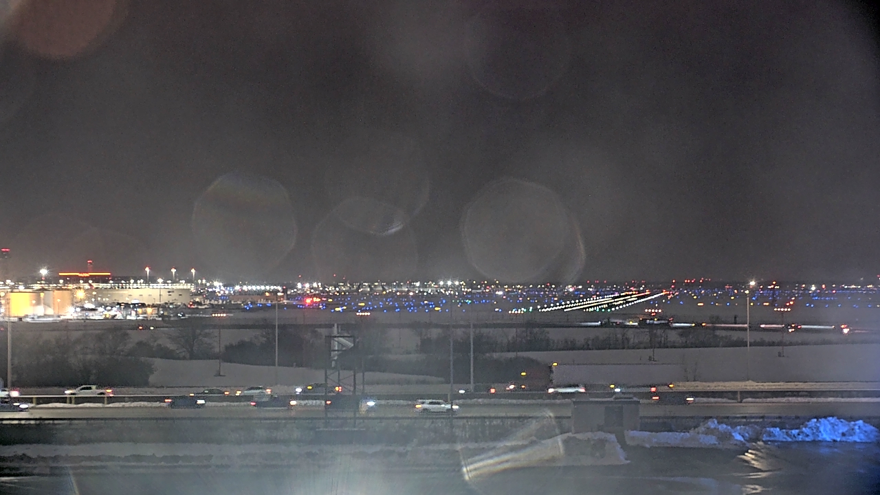 Thumbnail for current weather camera view from Allstate Arena in Des Plaines, Illinois