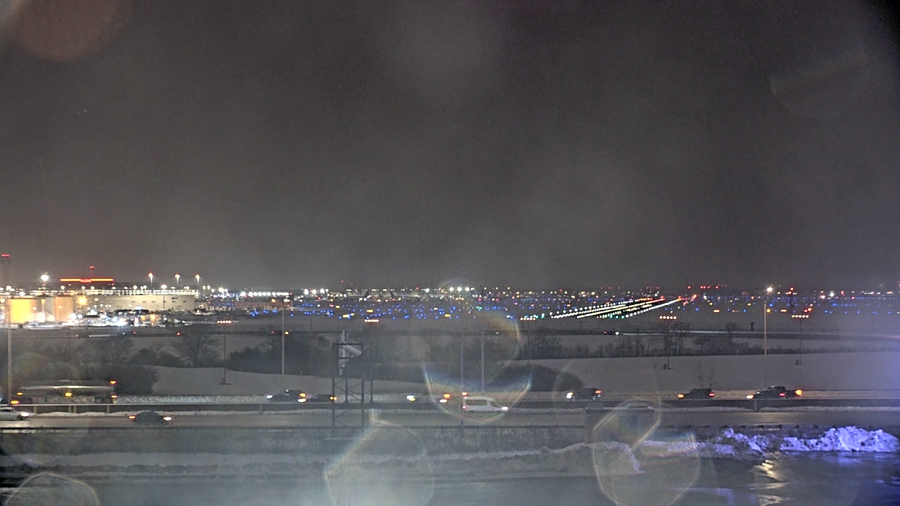 Thumbnail for current weather camera view from Allstate Arena in Des Plaines, Illinois