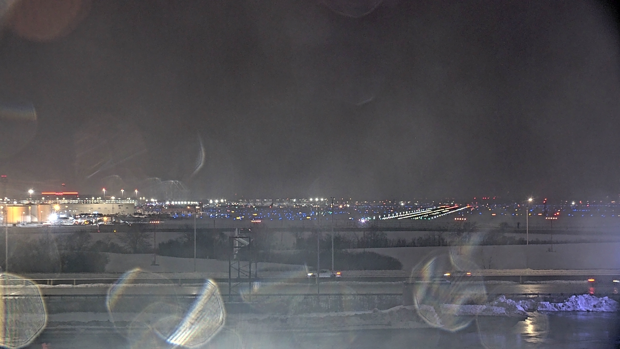 Thumbnail for current weather camera view from Allstate Arena in Des Plaines, Illinois