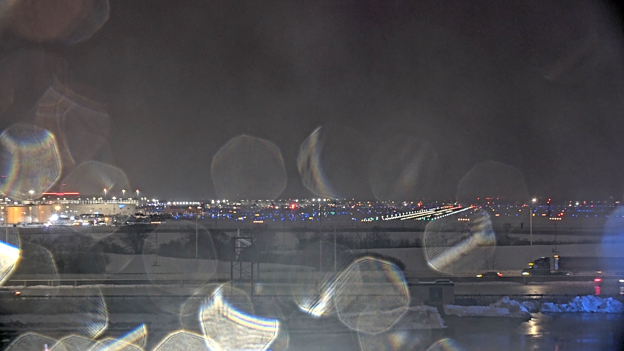 Thumbnail for current weather camera view from Allstate Arena in Des Plaines, Illinois