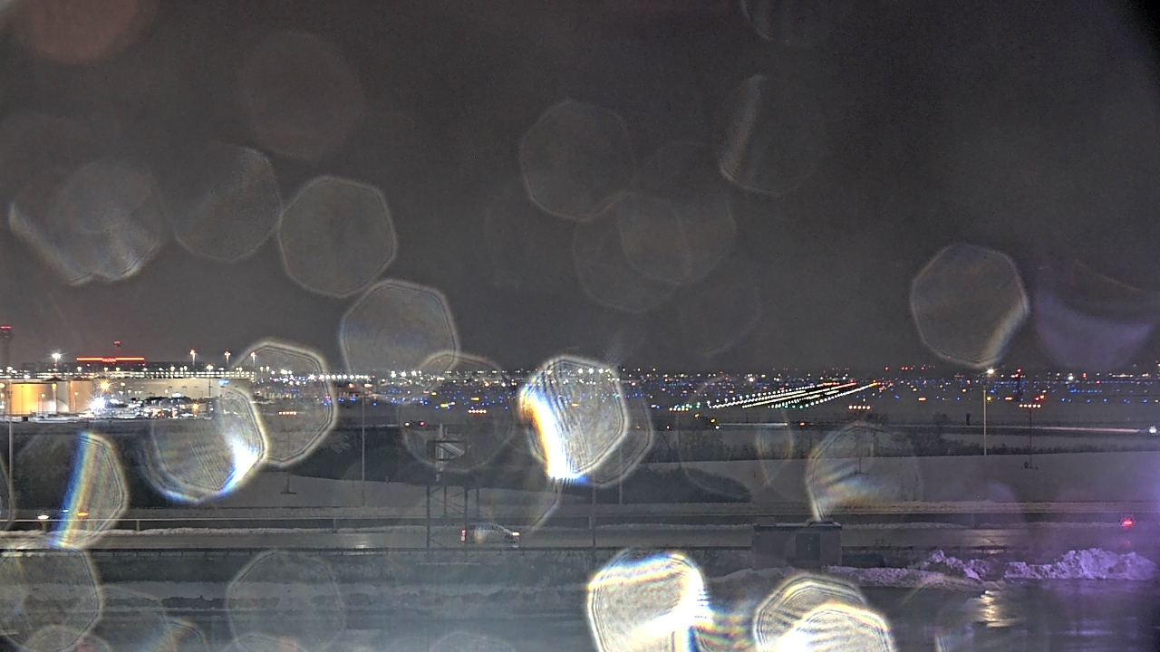 Thumbnail for current weather camera view from Allstate Arena in Des Plaines, Illinois