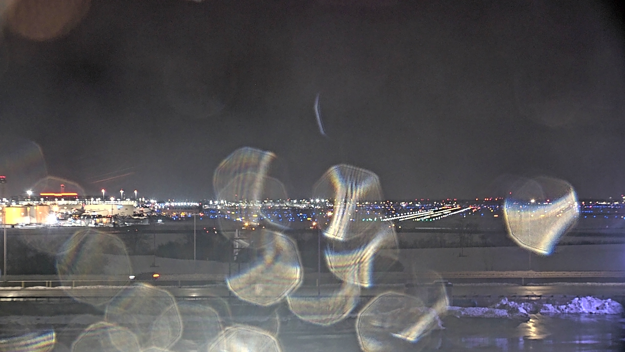 Thumbnail for current weather camera view from Allstate Arena in Des Plaines, Illinois