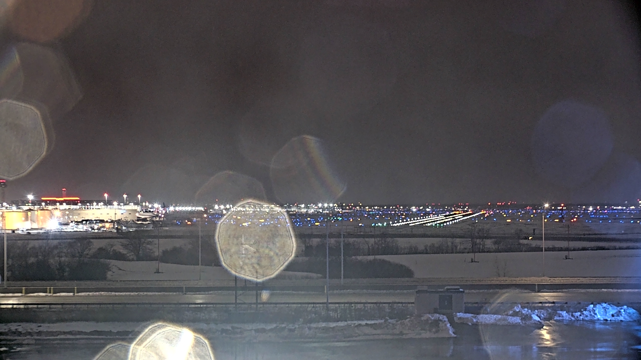 Thumbnail for current weather camera view from Allstate Arena in Des Plaines, Illinois