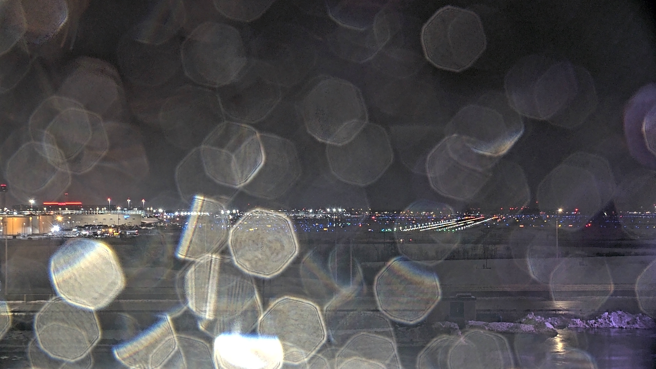 Thumbnail for current weather camera view from Allstate Arena in Des Plaines, Illinois