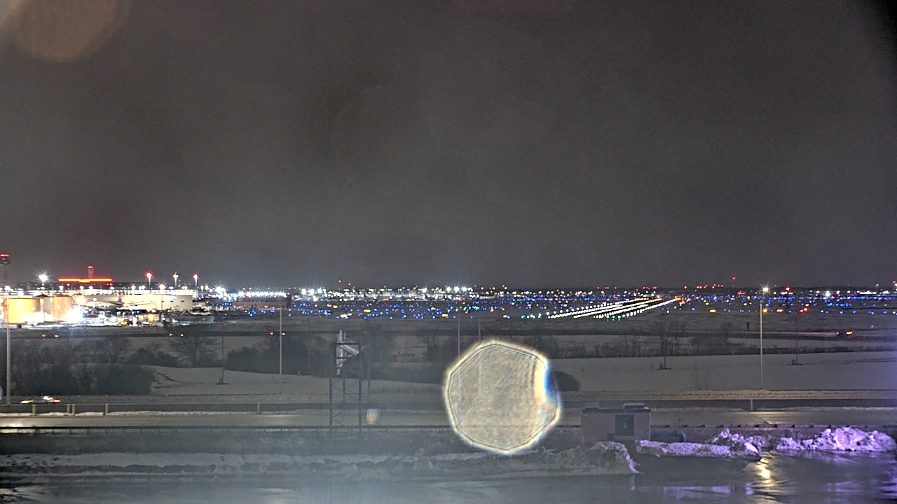 Thumbnail for current weather camera view from Allstate Arena in Des Plaines, Illinois