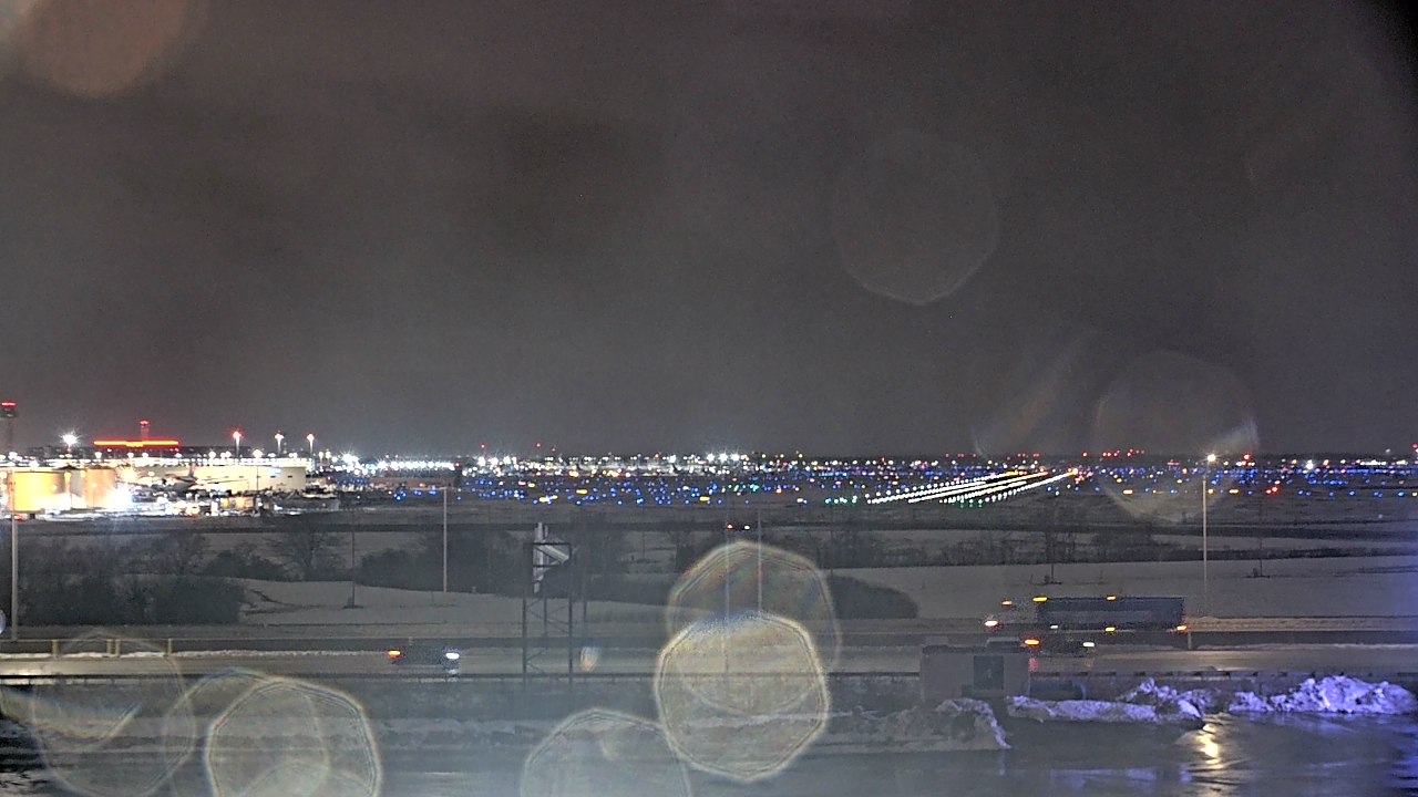 Thumbnail for current weather camera view from Allstate Arena in Des Plaines, Illinois