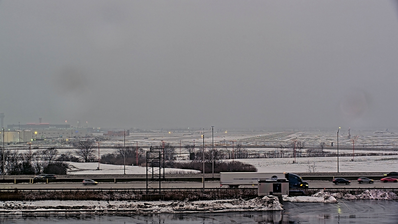 Thumbnail for current weather camera view from Allstate Arena in Des Plaines, Illinois