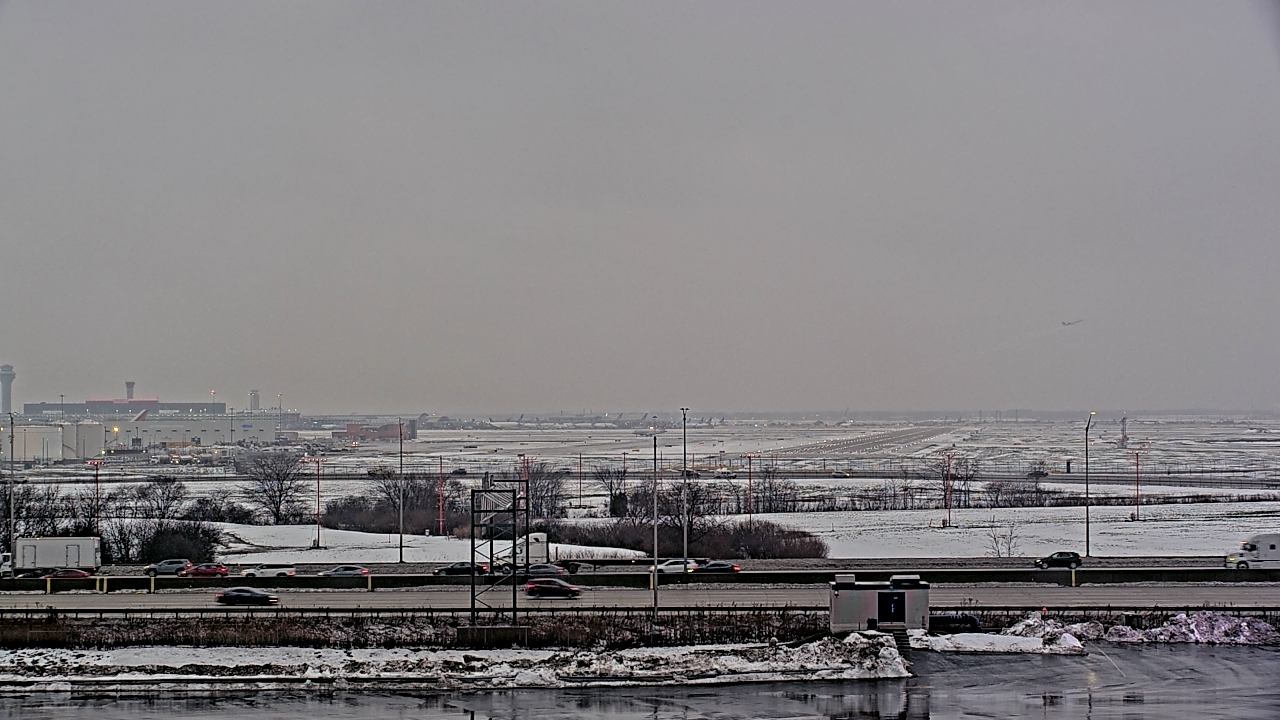 Thumbnail for current weather camera view from Allstate Arena in Des Plaines, Illinois