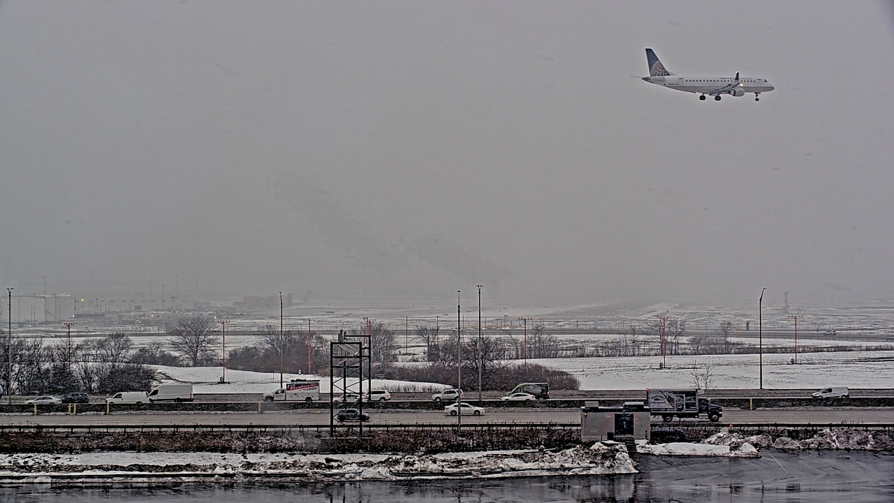 Thumbnail for current weather camera view from Allstate Arena in Des Plaines, Illinois