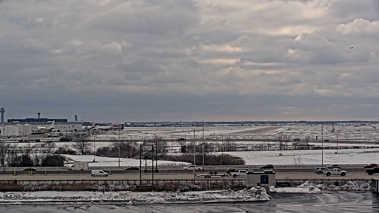 Thumbnail for current weather camera view from Allstate Arena in Des Plaines, Illinois