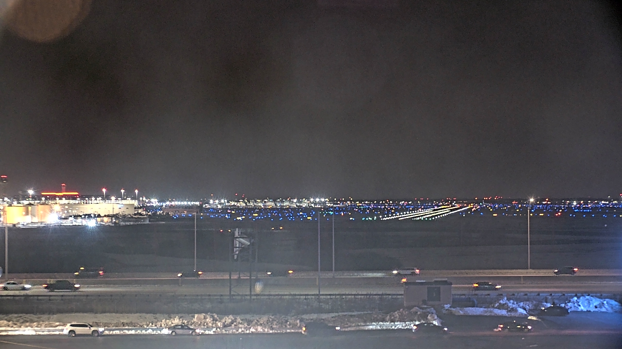 Thumbnail for current weather camera view from Allstate Arena in Des Plaines, Illinois