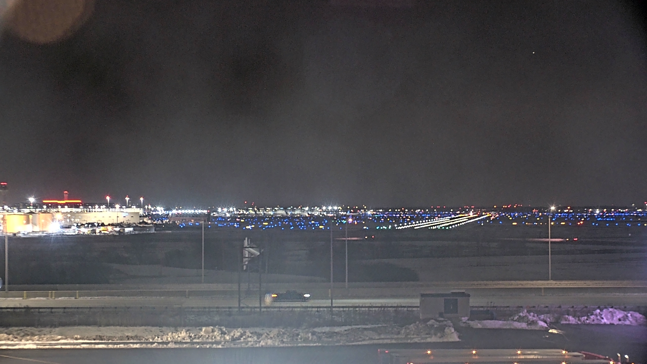 Thumbnail for current weather camera view from Allstate Arena in Des Plaines, Illinois