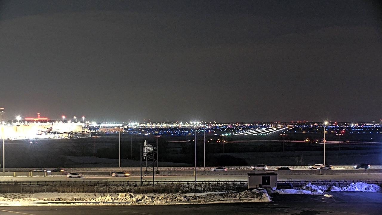 Thumbnail for current weather camera view from Allstate Arena in Des Plaines, Illinois