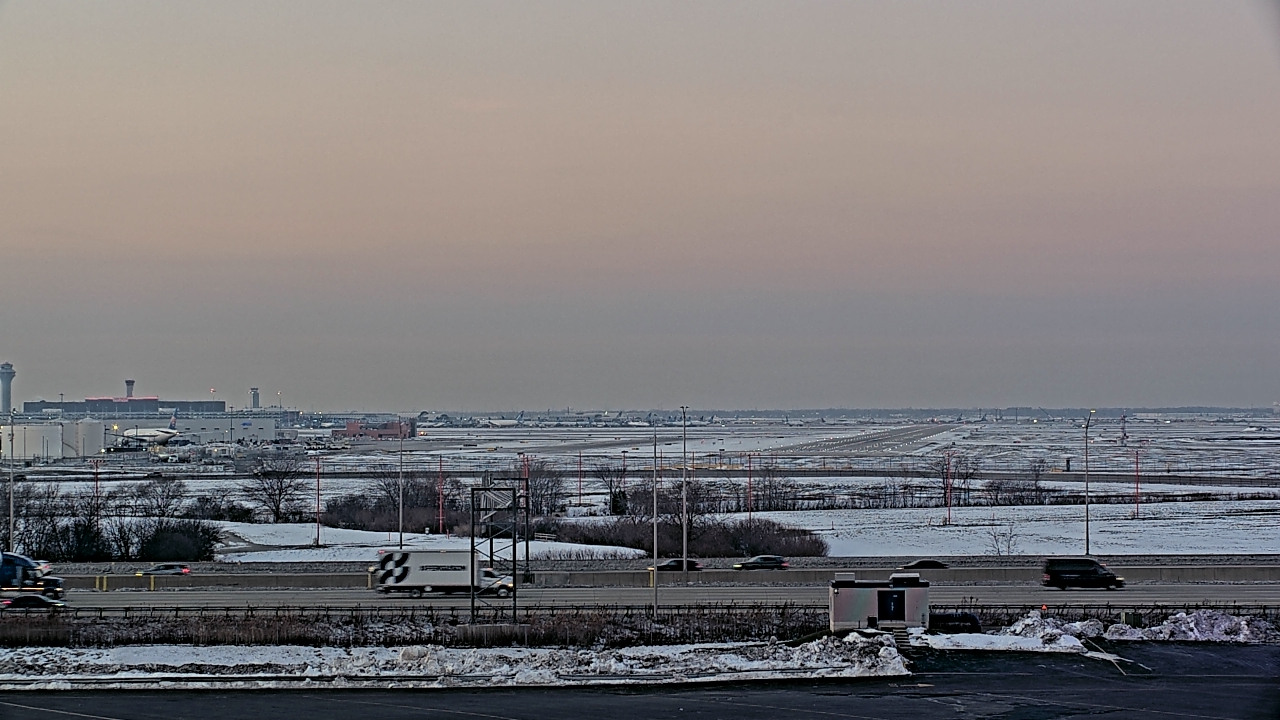 Thumbnail for current weather camera view from Allstate Arena in Des Plaines, Illinois