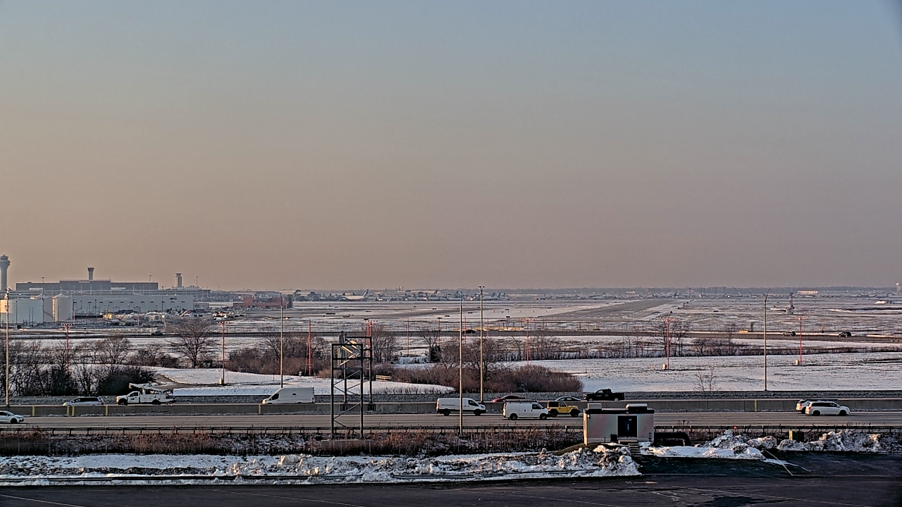 Thumbnail for current weather camera view from Allstate Arena in Des Plaines, Illinois