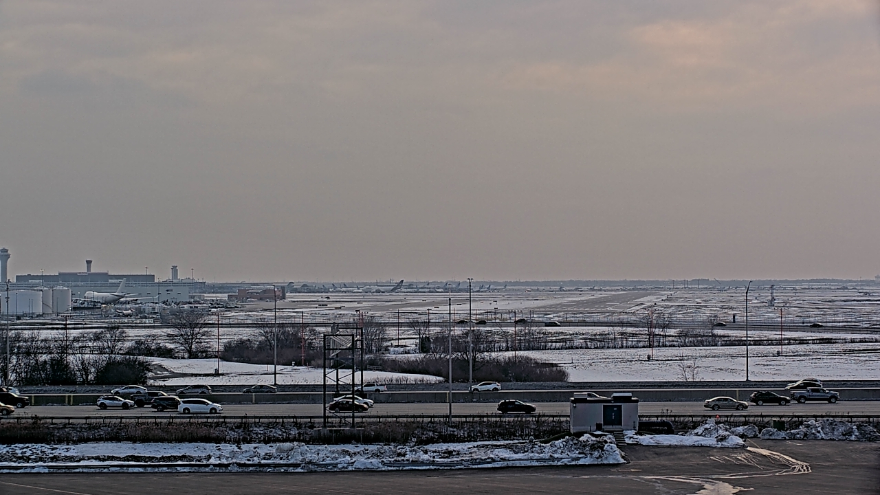 Thumbnail for current weather camera view from Allstate Arena in Des Plaines, Illinois