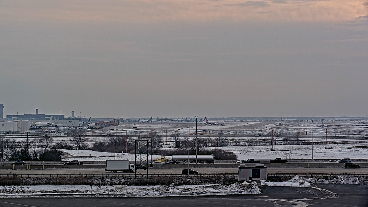 Thumbnail for current weather camera view from Allstate Arena in Des Plaines, Illinois