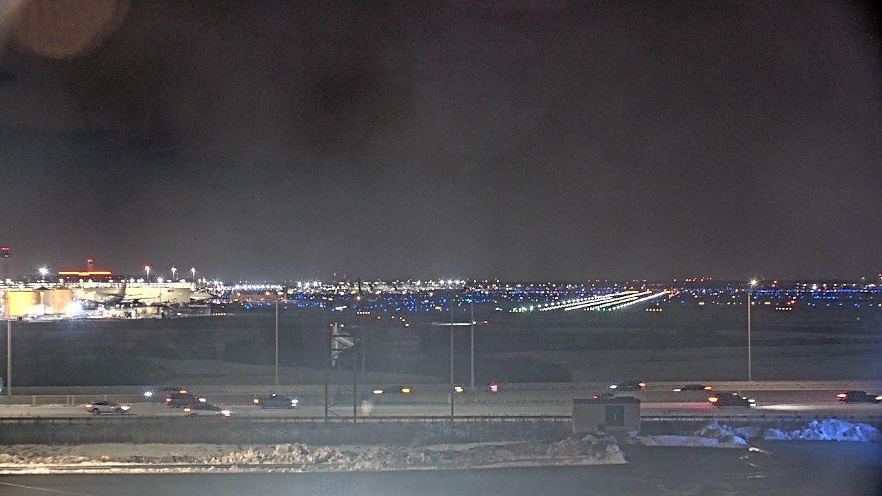 Thumbnail for current weather camera view from Allstate Arena in Des Plaines, Illinois