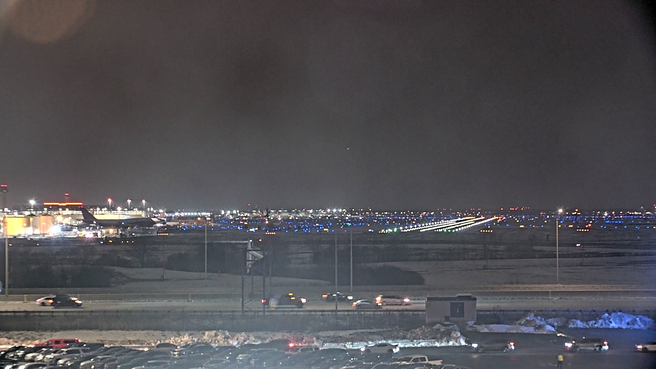 Thumbnail for current weather camera view from Allstate Arena in Des Plaines, Illinois